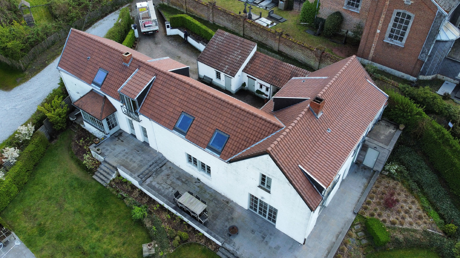 renovation-de-toiture-lasne